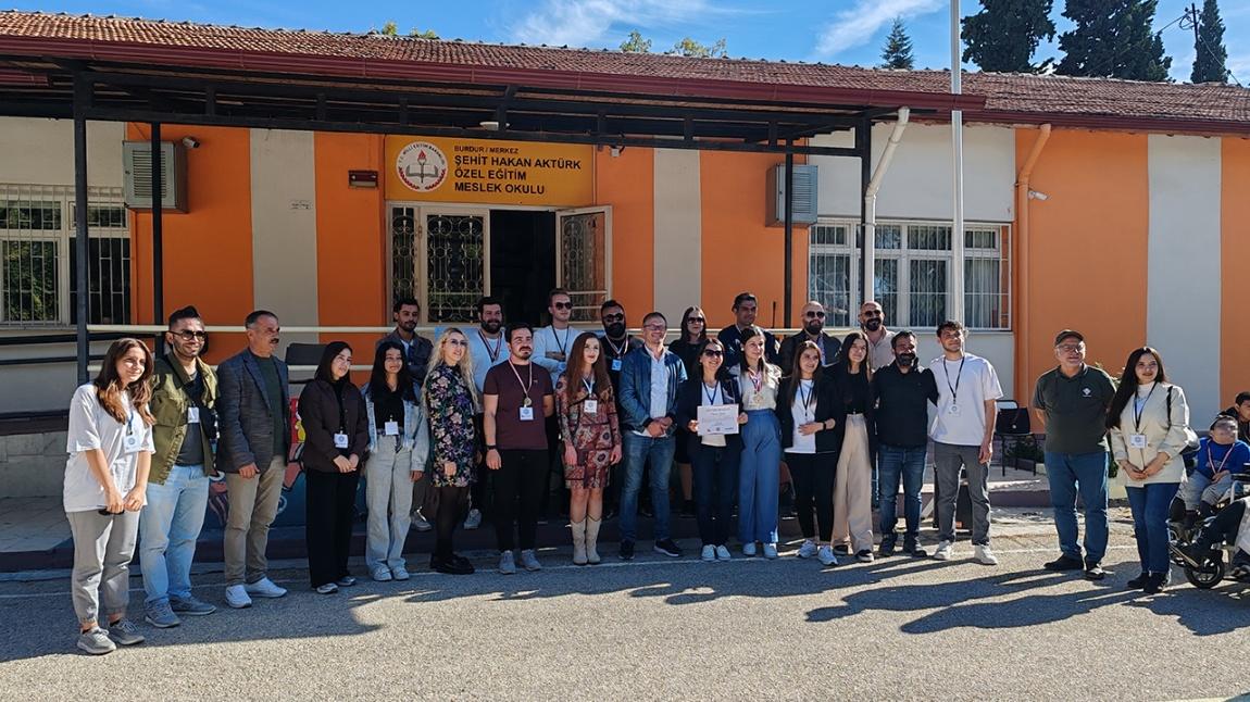 Mehmet Akif Ersoy Üniversitesi Engelli Öğrenci Koordinatörlüğü Değerli Öğrencilerimiz İçin Çeşitli Etkinlikler Düzenledi.